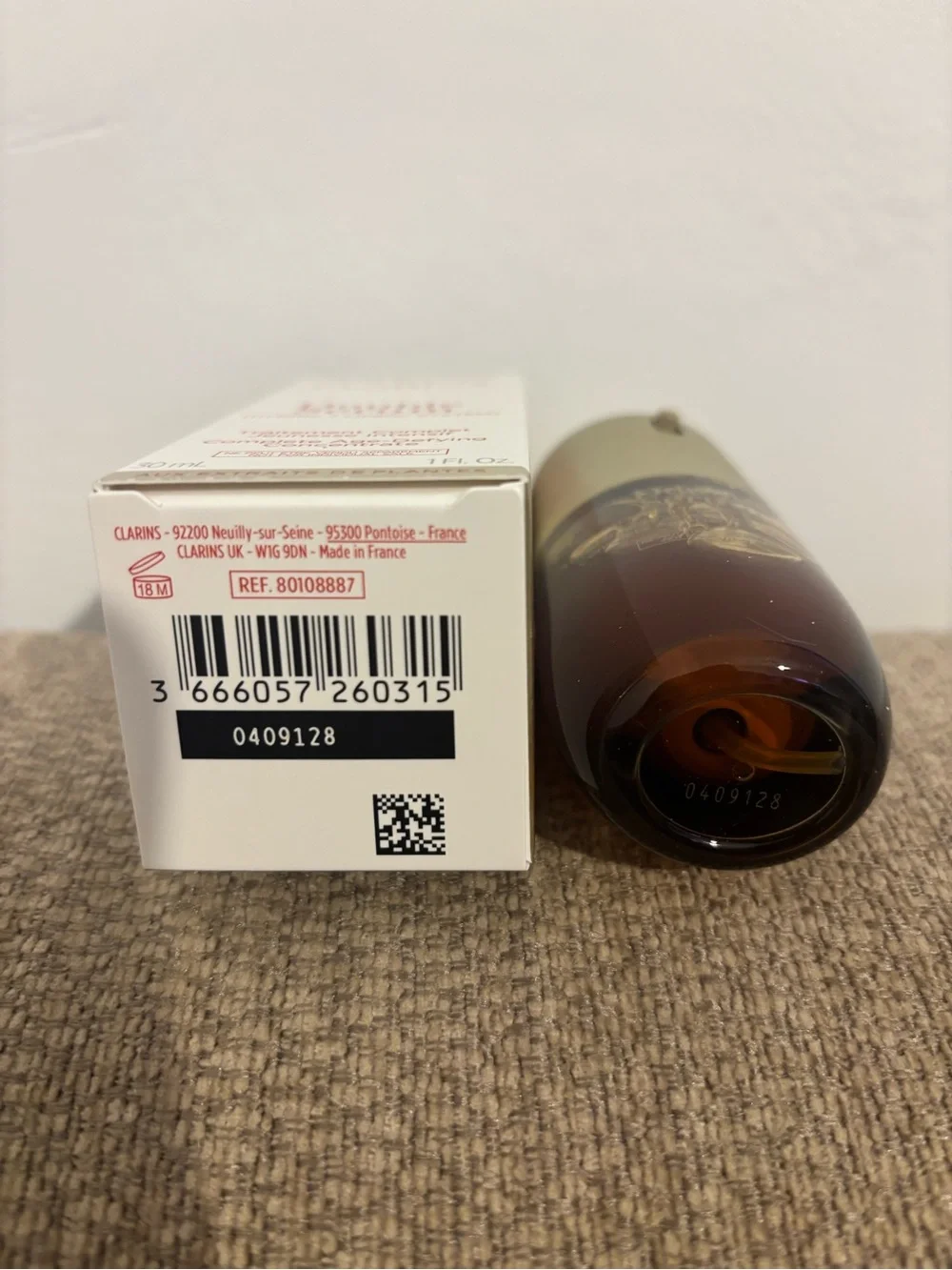 Clarins dual phase